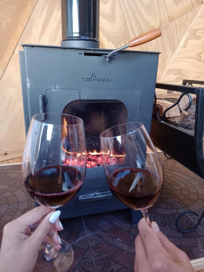 Boreas Ecoluxury Glamping El Calafate Exterior photo